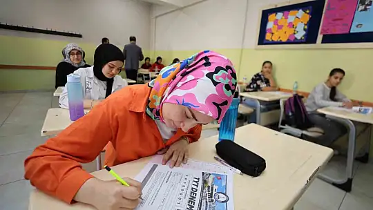 Şahinbey Belediyesi'nden öğrencilere sınav desteği
