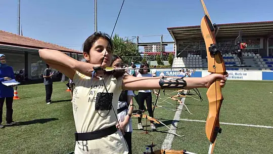 Şahinbey Belediyesi Zafer Bayramını Spor etkinlikleri ile kutladı