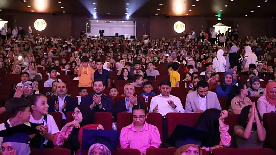 Şahinbey'de 'Yaz Okulları' kapanış programı düzenlendi