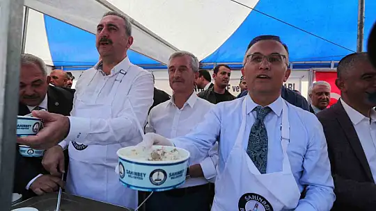Şahinbey'de Ahilik Haftası pilav dağıtarak kutlandı