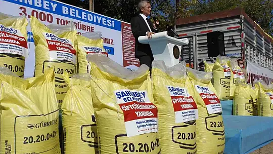 Şahinbey'de çiftçiye 3 bin ton gübre dağıtıldı