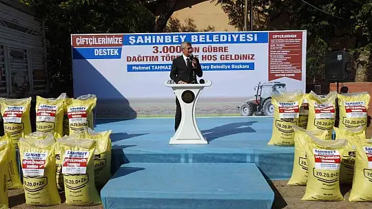 Şahinbey'de çiftçiye 3 bin ton gübre dağıtıldı