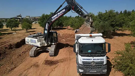 Şahinbey'de çiftçiye yol desteği