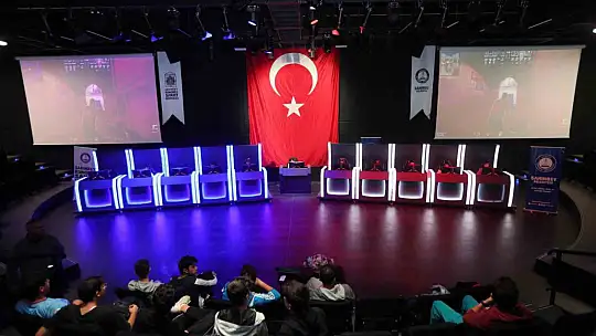 Şahinbey'de Cumhuriyetin 100. yılı coşku ile kutlandı