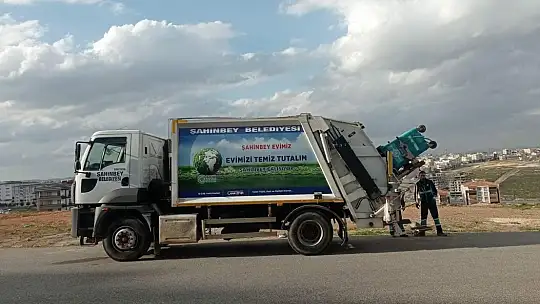 Şahinbey'de ilçenin her noktası temizleniyor