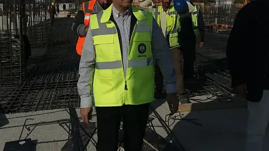 Şahinbey'de Millet kütüphanesi yapımı sürüyor