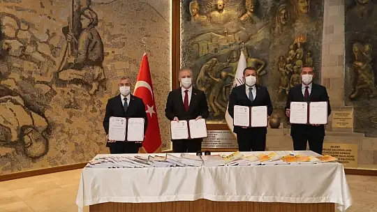 Şahinbey'de öğrencilere bir destek daha 209 bin adet