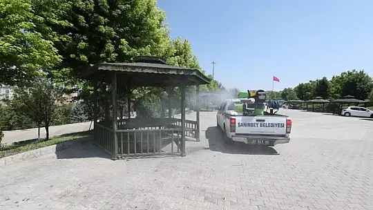 Şahinbey'de parklar dezenfekte ediliyor