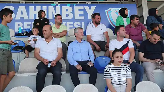 Şahinbey'de U12 rüzgarı