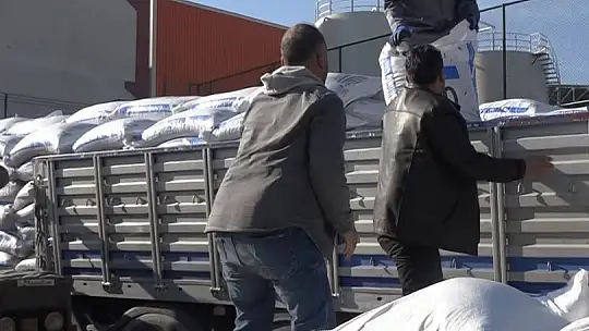 Şahinbey'den hayvan yetiştiricilerine 7 bin ton yem desteği