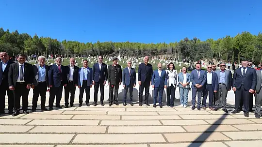 Şahinbey'den şehitlere vefa