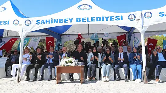 Şahinbey'den şehitlere vefa