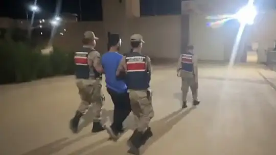 Sahte KKTC ehliyeti düzenleyip satarak kazanç elde eden çeteye operasyon: 9 gözaltı