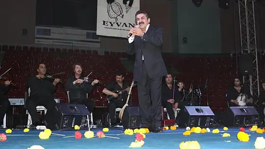 Sanatçı Burhan Çaçan hayatını kaybetti