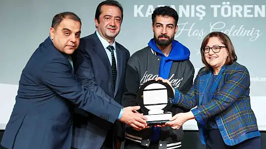 Sani Konukoğlu 2'nci Gazi Oyunları kapanış töreni
