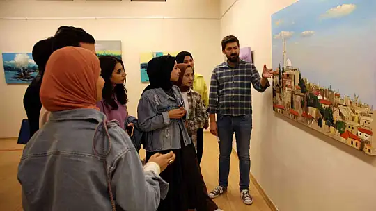 Sanko'da yansımalar temalı resim sergisi devam ediyor