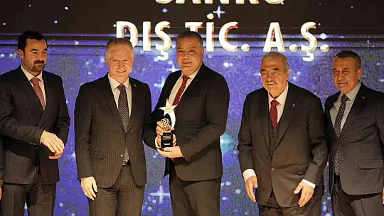 SANKO Dış Ticaret A.Ş ve Sanko Tekstil'e ihracatın yıldızı ödülü