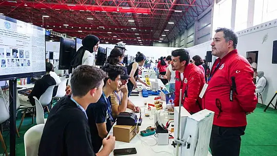 SANKO geleceğin teknolojisini üretecek gençleri destekliyor