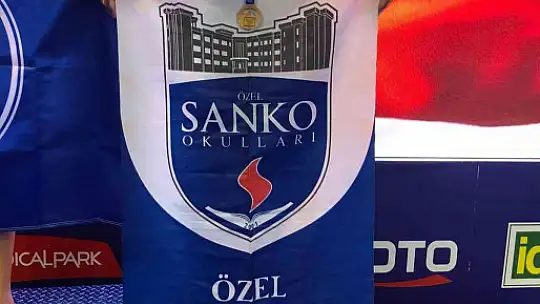 SANKO okulları öğrencisi Ali Emre Simitçi Türkiye üçüncüsü oldu