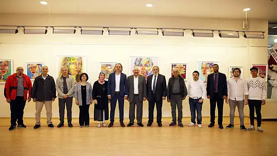 SANKO Sanat Galerisi'nde 'bakışlar' temalı resim sergisi