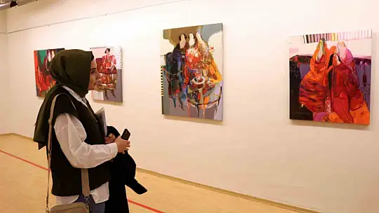 Sanko Sanat Galerisi'nde kadın temalı sergi