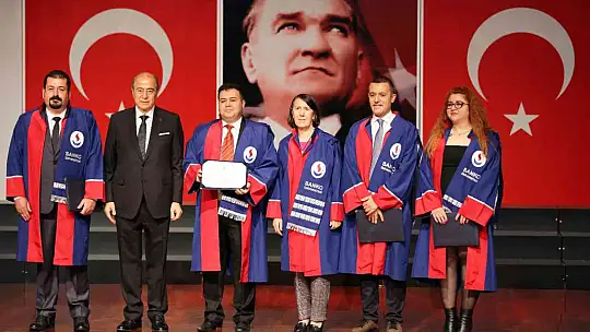 SANKO Üniversitesi akademik yıl açılışı ve tıp fakültesi beyaz önlük giyme töreni yapıldı