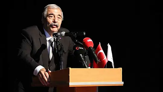 SANKO Üniversitesi akademik yıl açılışı ve tıp fakültesi beyaz önlük giyme töreni yapıldı