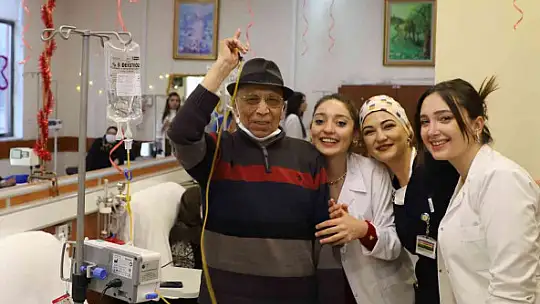 SANKO Üniversitesi Hastanesi'nde yeni yıl kutlandı