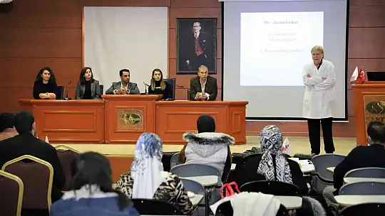 SANKO Üniversitesi'nde 'MS hasta okulu' düzenlendi