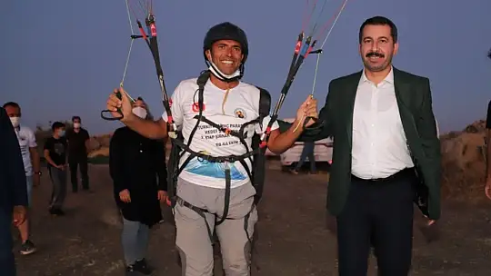 Şanlıurfa semalarında yamaç paraşütleri havalandı