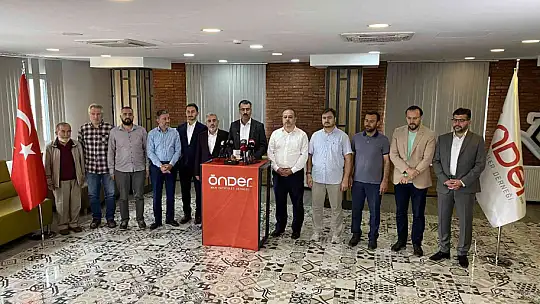Şarkıcı Gülşen'in İmam Hatiplerle ilgili sözlerine 81 ilde suç duyurusu