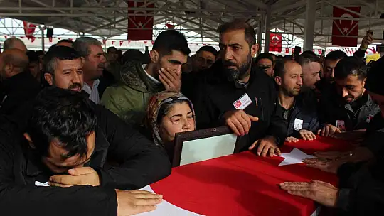 Şehit Eyyüp Uğurlu son yolculuğuna uğurlandı