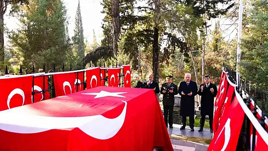 Şehit Kamil ve annesi ile Özdemir bey için tören düzenlendi