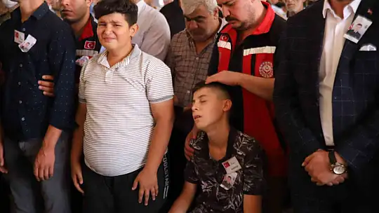 Şehit Mahsun Şimşek gözyaşlarıyla uğurlandı