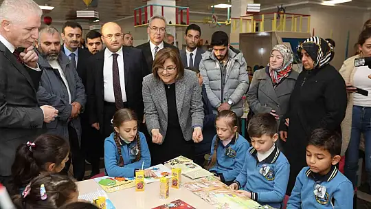 Şehit Öğretmen Ayşenur Alkan'ın ismi kütüphanede yaşayacak