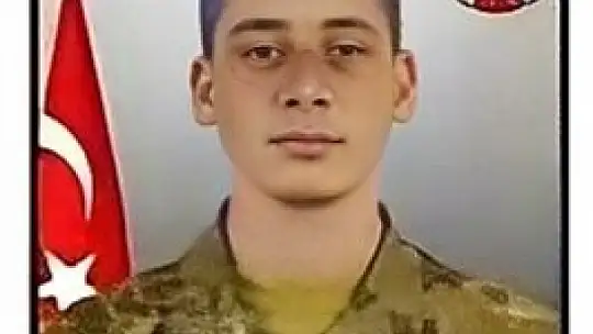 Şehit Oktay Salar'ın naaşı memleketi Balıkesir'e uğurlandı