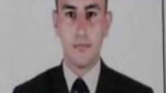 Şehit Onur Doğan'ın baba evi Türk bayraklarıyla donatıldı
