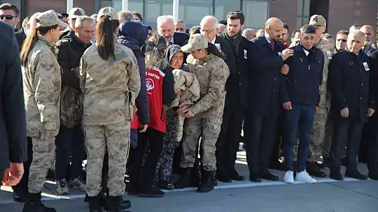 Şehit Piyade Sözleşmeli Er Korkmaz'ın cenazesi Gaziantep'e getirildi