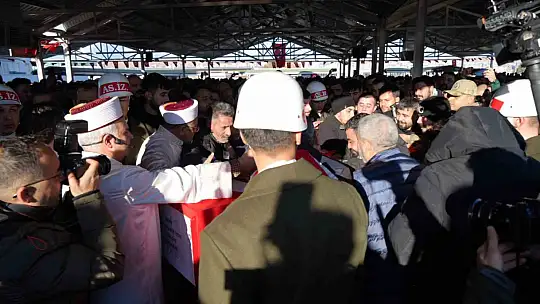 Şehit Piyade Uzman Çavuş Abdulkadir İyem son yolculuğuna uğurlandı