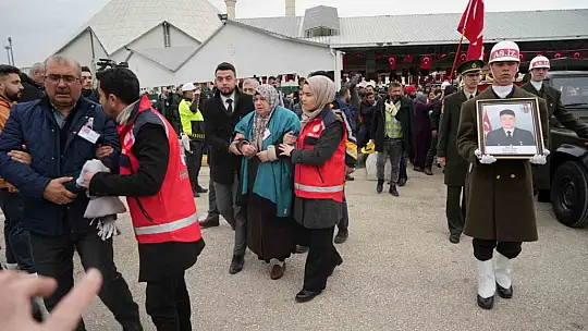 Şehit Piyade Uzman Çavuş Hakan Gün son yolculuğuna uğurlandı
