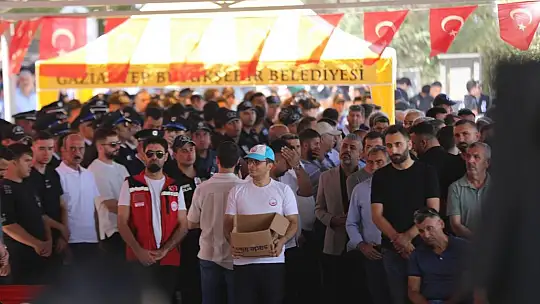 Şehit polis memuru Halil İbrahim Kuzkun son yolculuğuna uğurlandı