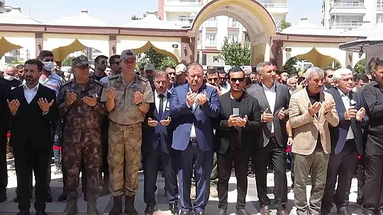 Şehit Topçu Uzman Çavuş Cirnooğlu, son yolculuğuna uğurlandı