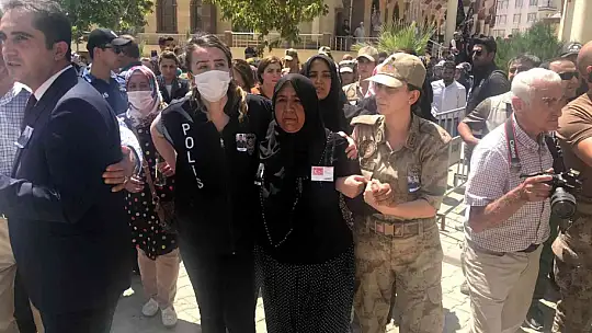 Şehit Topçu Uzman Çavuş Cirnooğlu, son yolculuğuna uğurlandı