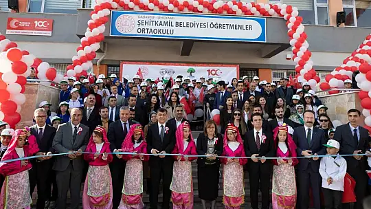 Şehitkamil Belediyesi Öğretmenler Ortaokulu'nun açılışı yapıldı