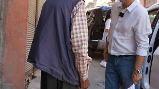 Şehitkamil Belediyesinden 1 günde 2 bin aileye gıda desteği