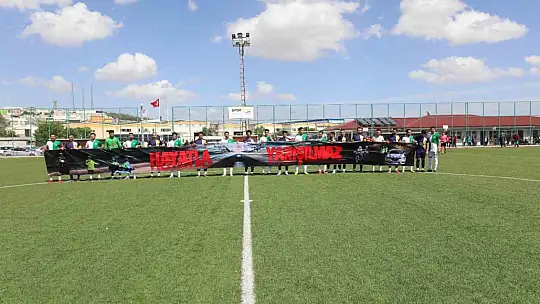 Şehitkamil Belediyespor, Kalespor'u 3-1 yenerek BAL'a yükseldi