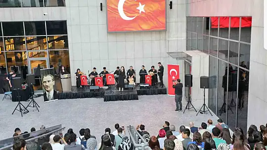 Şehitkamil'de '90'lardan kalan şarkılar' konseri düzenlendi