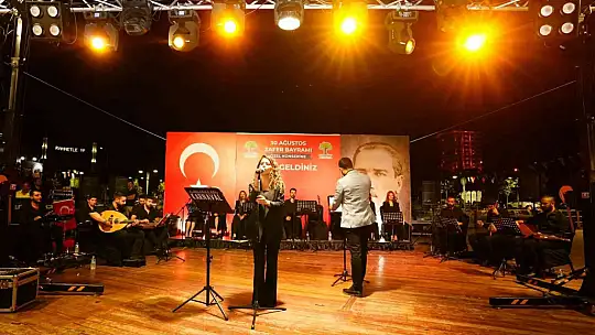 Şehitkamil'de 30 Ağustos özel konserine yoğun ilgi