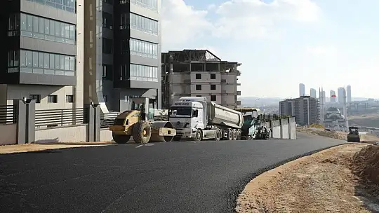 Şehitkamil'de asfalt çalışmaları aralıksız sürüyor