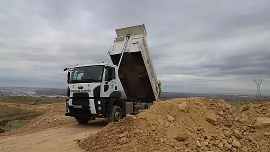 Şehitkamil'de asfalt ve alt yapı soruları çözülüyor